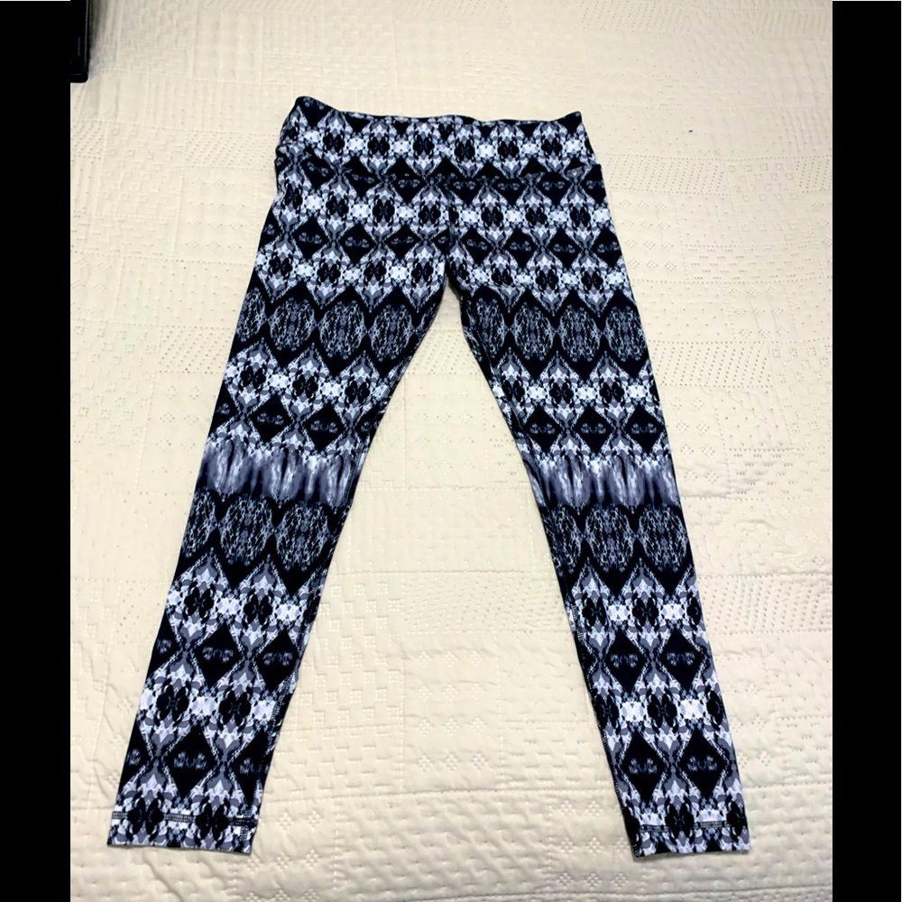 Gently Used Black & White detail sports pants